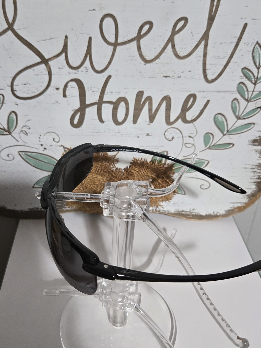 Greg Norman Collection Black Wrap Polarized Sunglasses - Picture 3 of 6